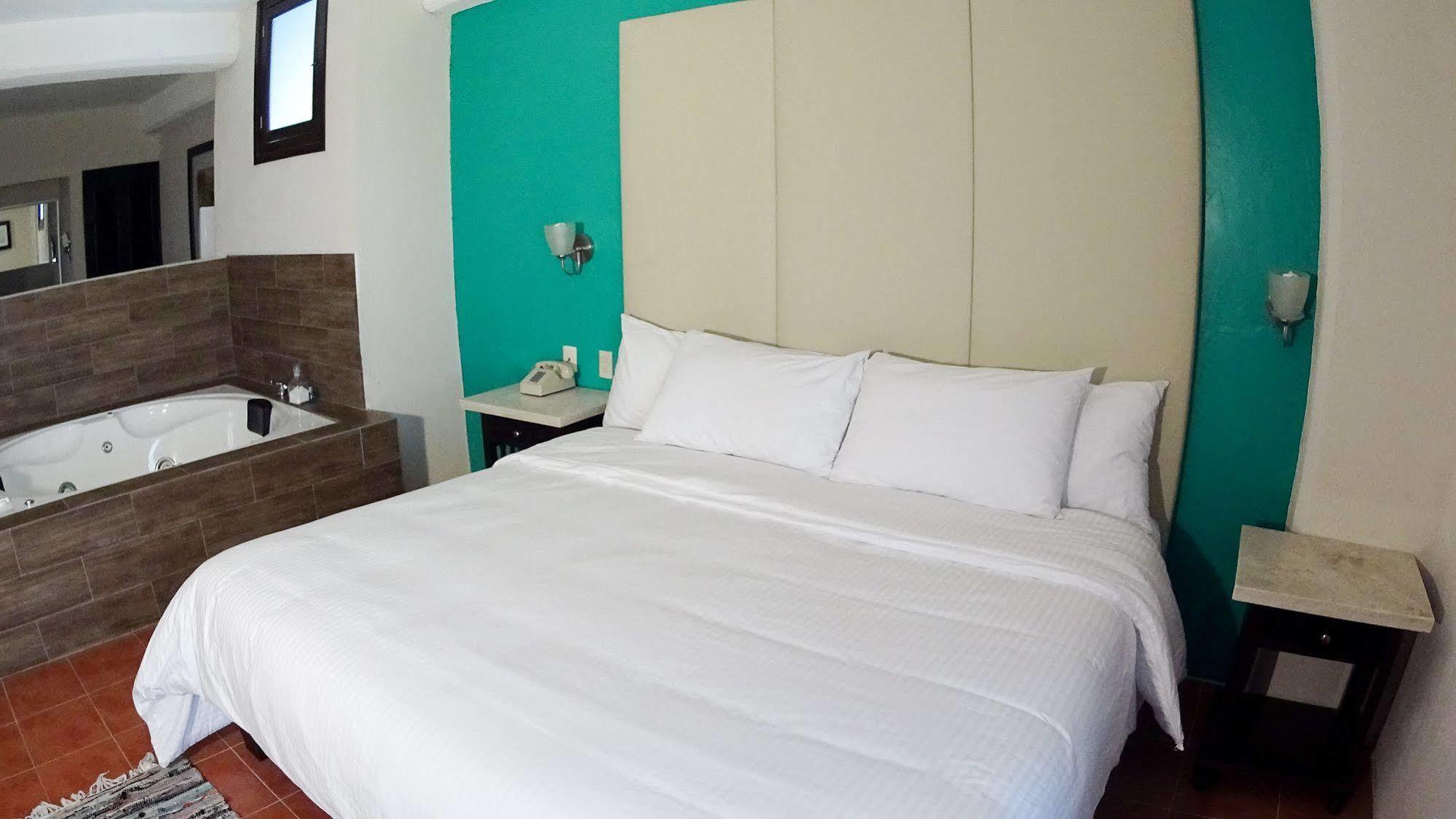 Hotel Santa Fe Тлатлаукитепек Экстерьер фото